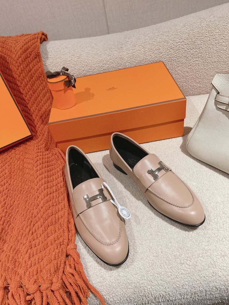 H**mes leather shoes